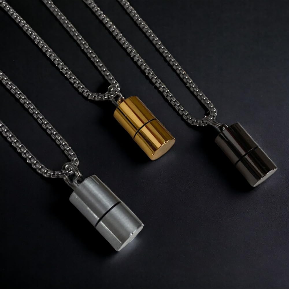 Vintage Necklace Lighter, Kerosene Lighter with Grinding Wheel, Soft Flame (No Gas) (Gold)