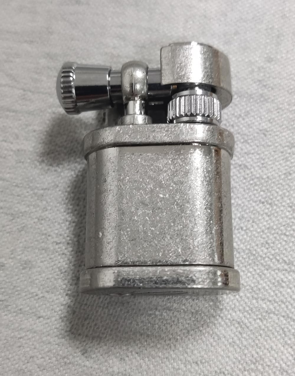 Mini Kerosene Lighter Creative Retro Old-Fashioned Grinding Wheel Lighter Men's Gift (HT703SILVER)